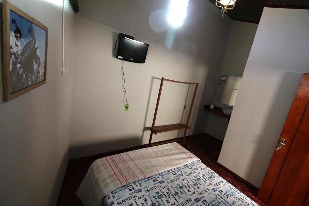 Hostel Rua Direita Pirenópolis Extérieur photo